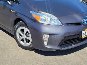 2015 Toyota Prius Four Hatchback W/ Back-Up Camera
